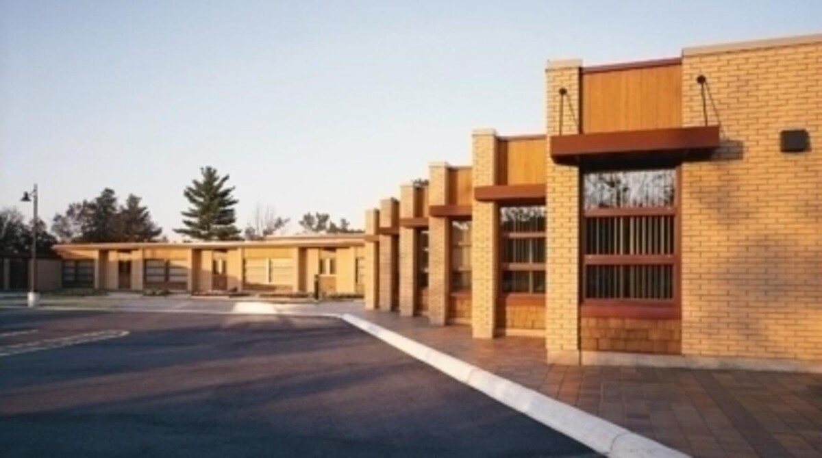 Images Huron Lodge