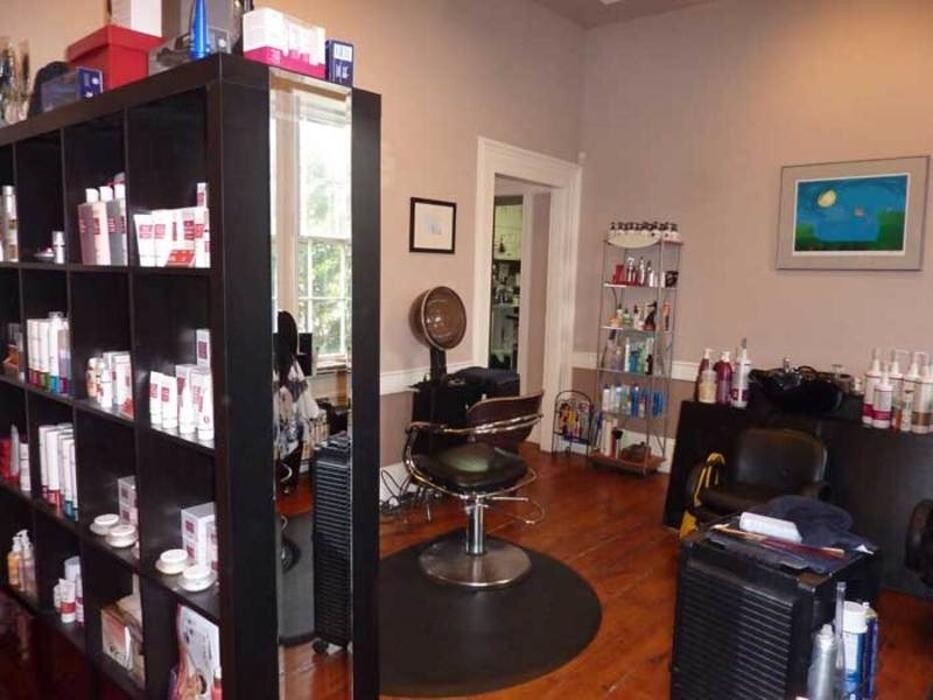 Images Cedarhurst Salon And Spa