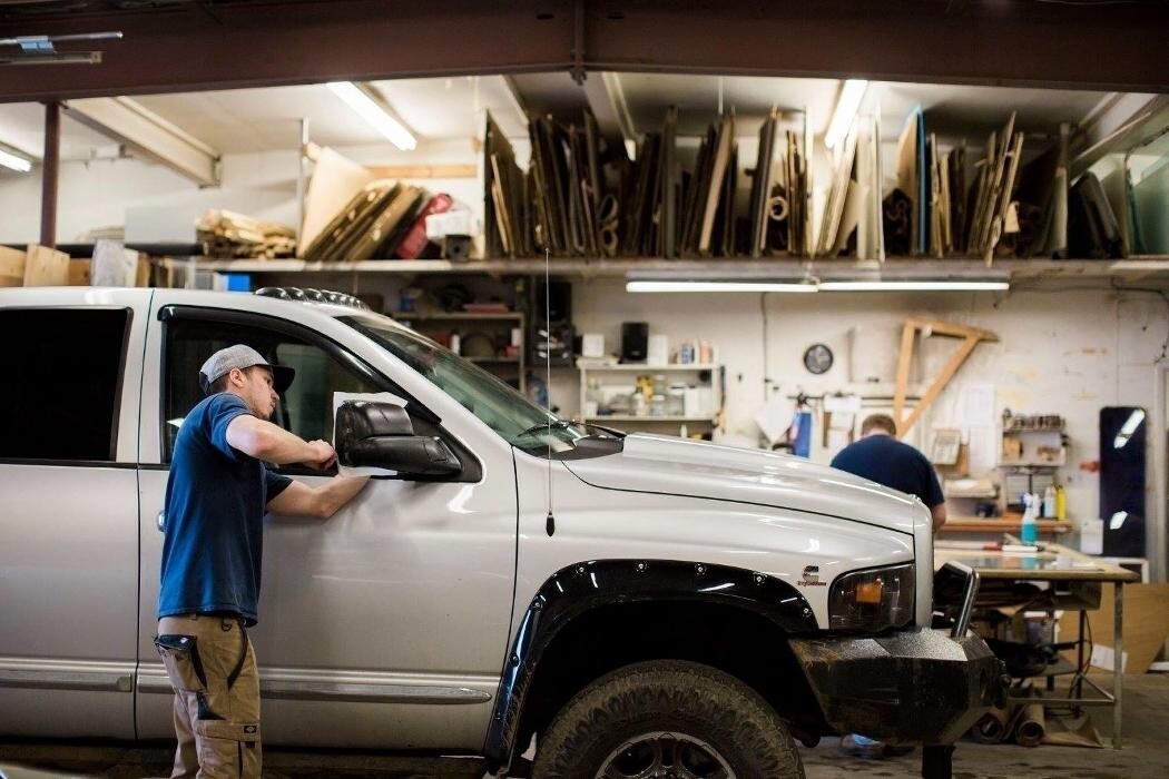 Images Floyds Auto And Plate Glass Ltd