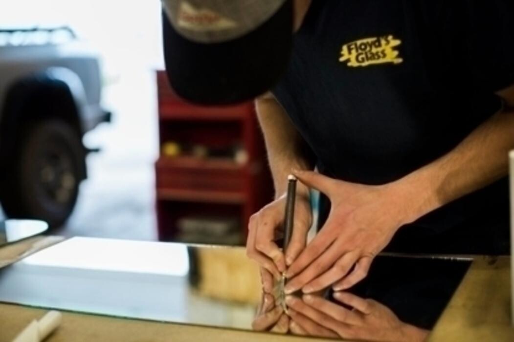 Images Floyds Auto And Plate Glass Ltd