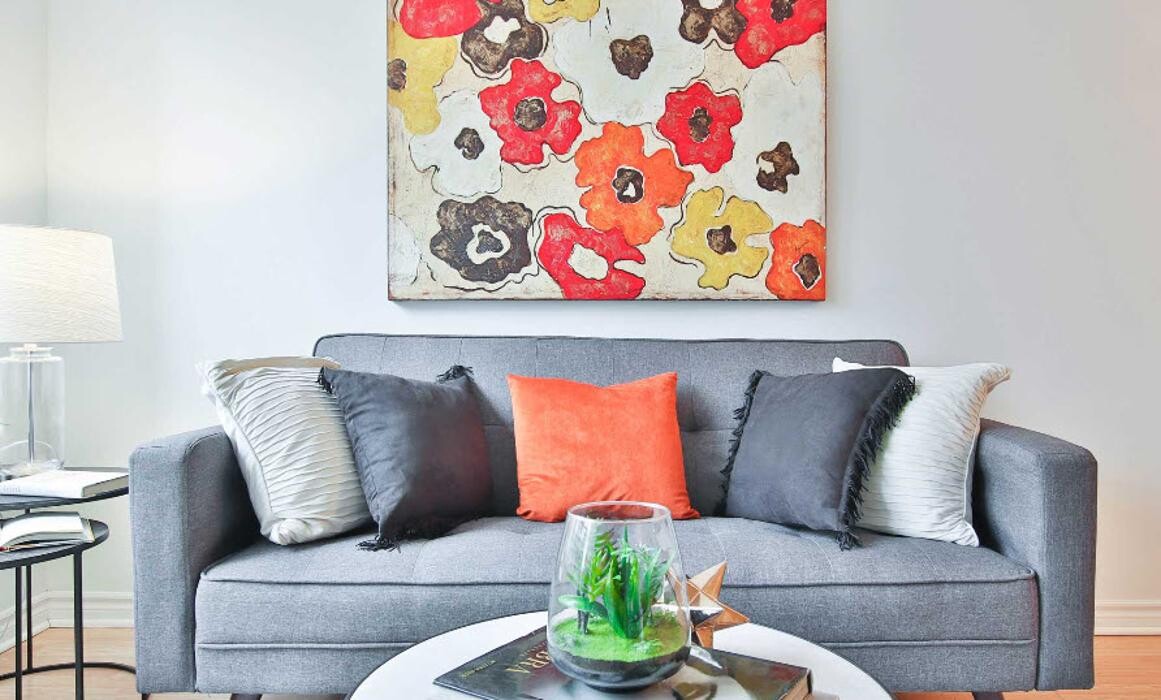 Images Lewis Upholstery