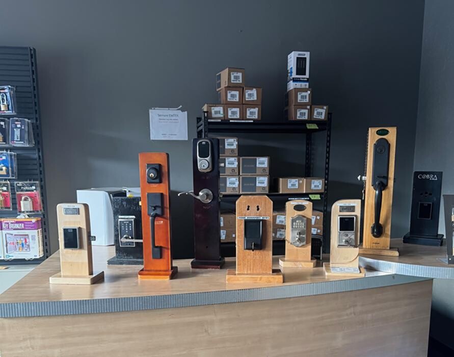 Images Serrurier Deschênes Inc