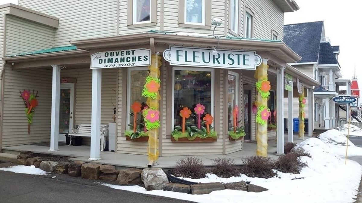 Images Fleuriste Panier De Fleurs Mascouche