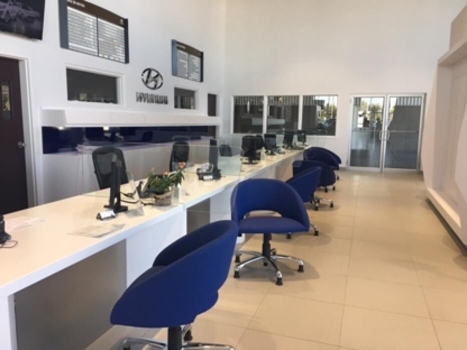 Images Hull Hyundai