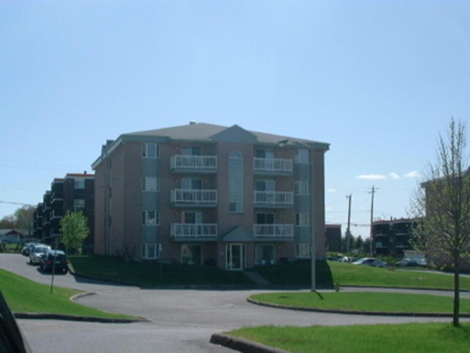 Images DOMAINE VERSANT-NORD (Corporation Headway)