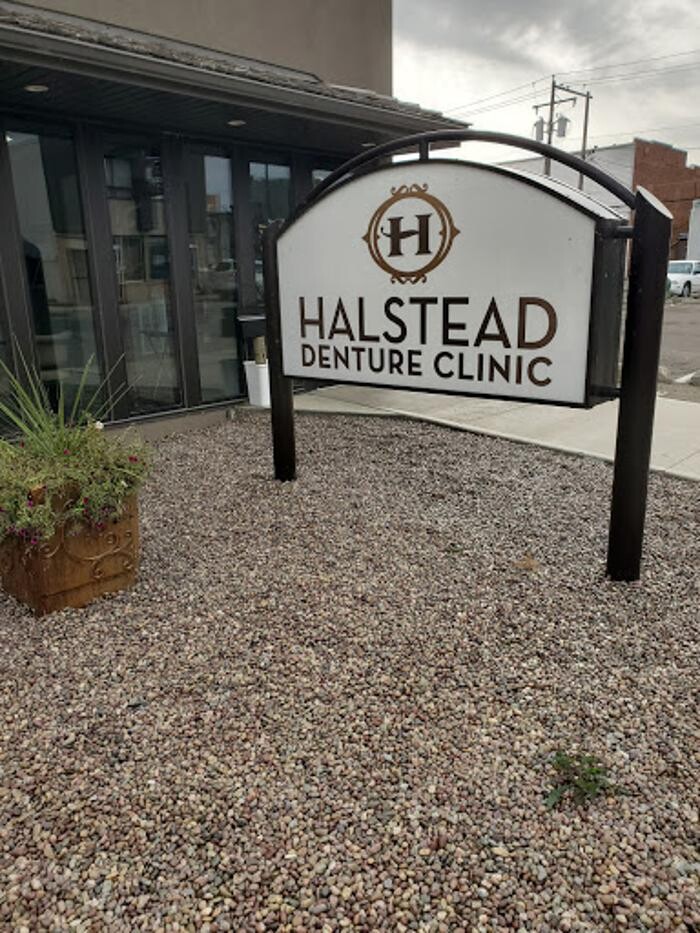 Images HALSTEAD DENTURE CLINIC