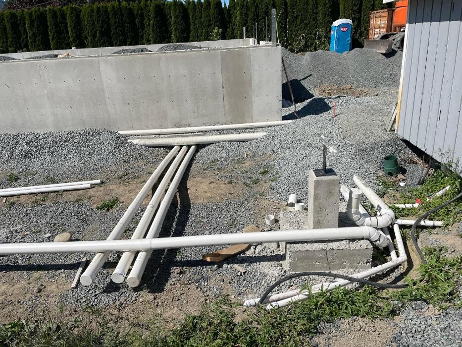 Images Redline Excavating Ltd.