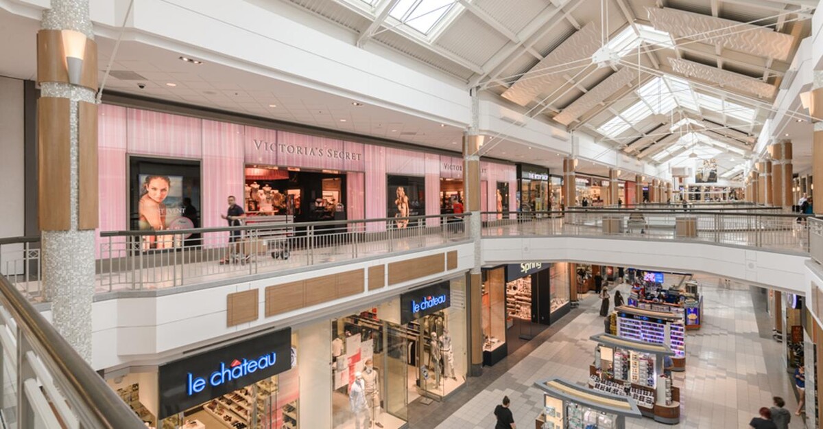Images Mapleview Shopping Centre
