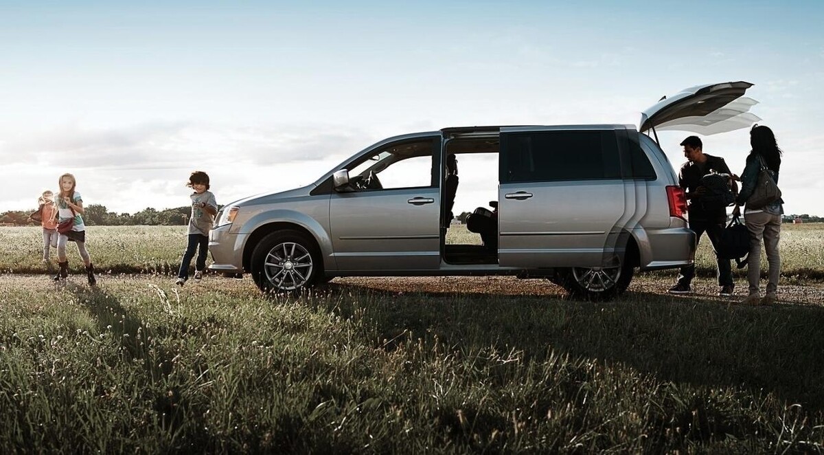Images Team Chrysler Jeep Dodge RAM