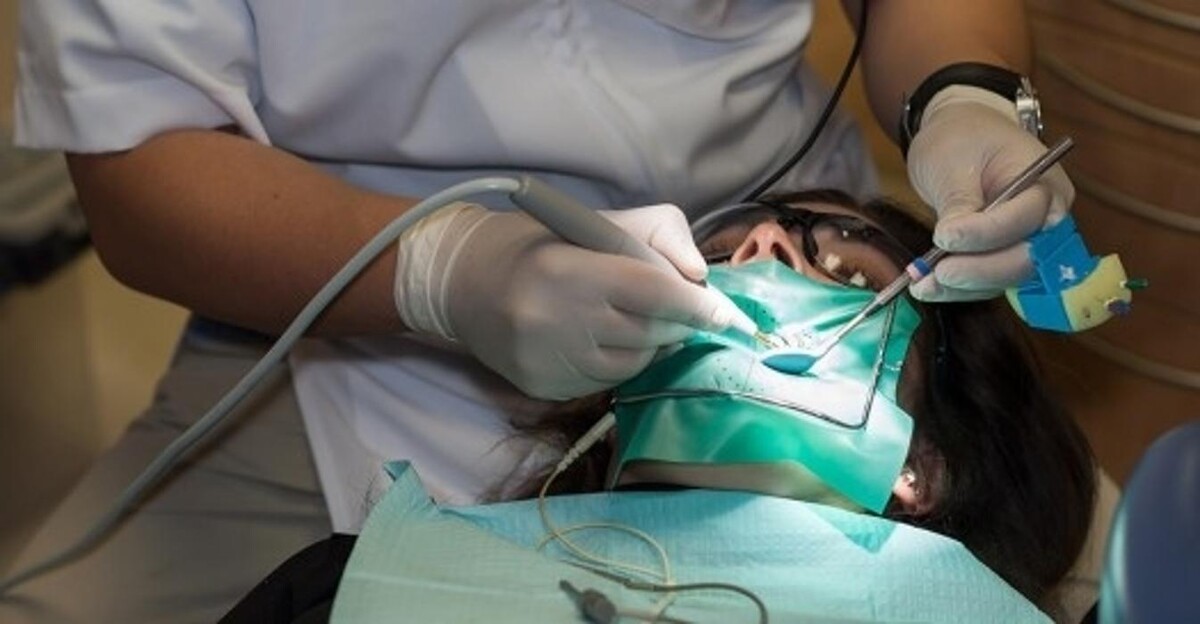 Images Giants Head Dental