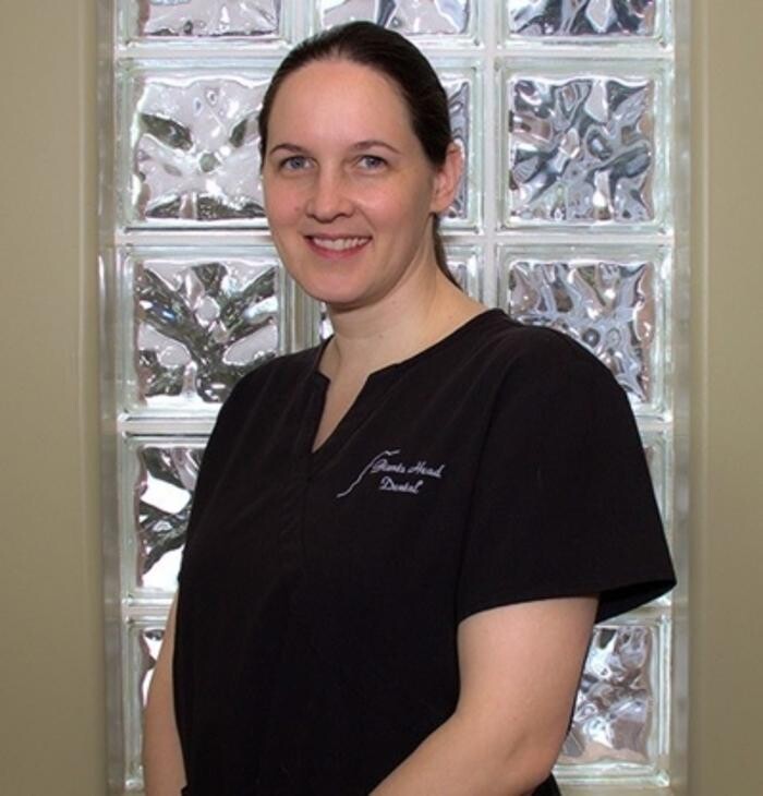 Images Giants Head Dental