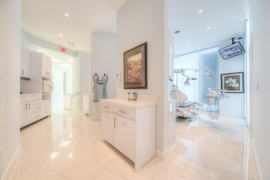 Images Fort York Dentist