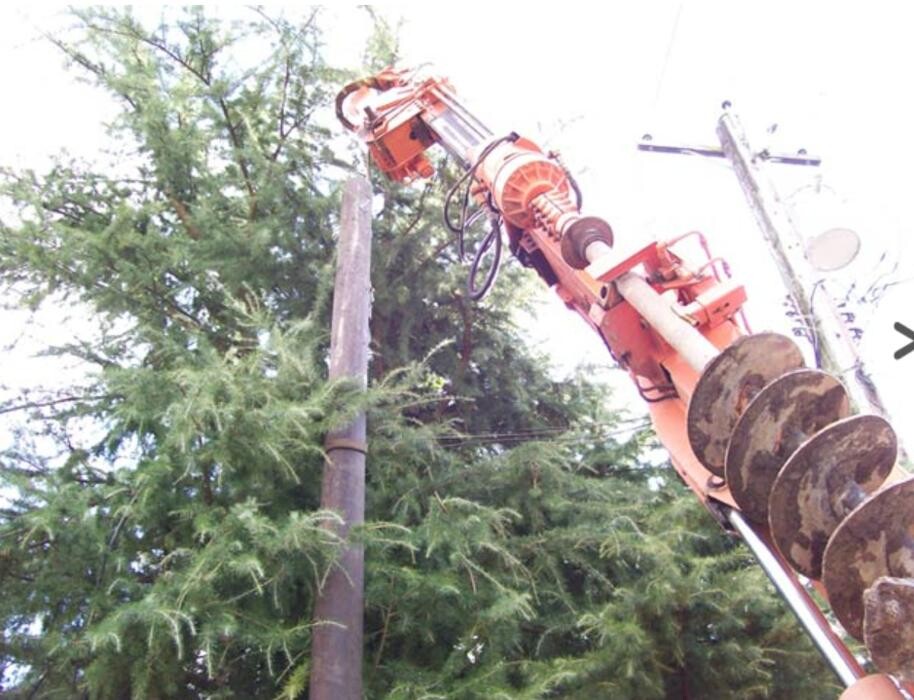 Images D & B Auger Services Inc