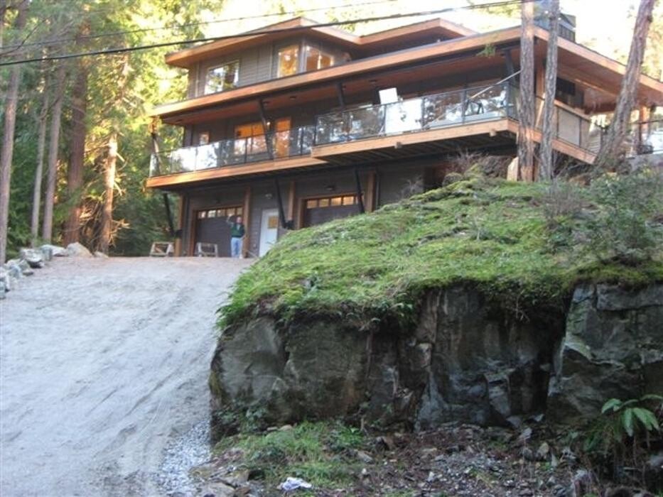 Images Crystal Creek Homes Ltd