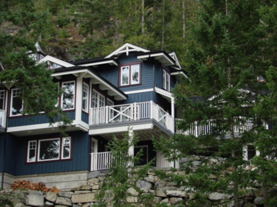 Images Crystal Creek Homes Ltd