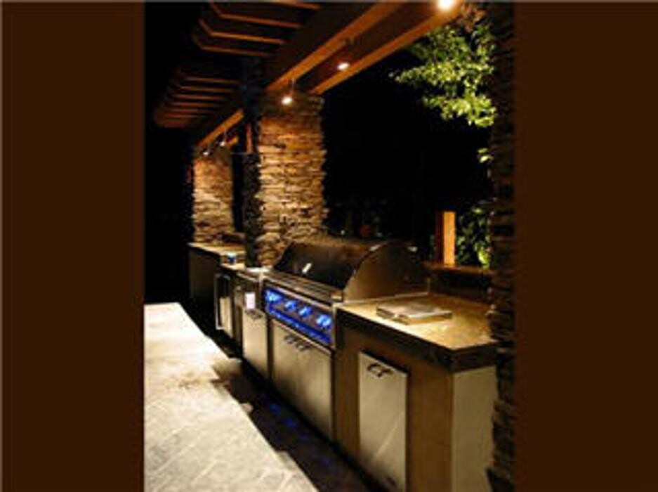 Images Imagine Pools & Waterscapes