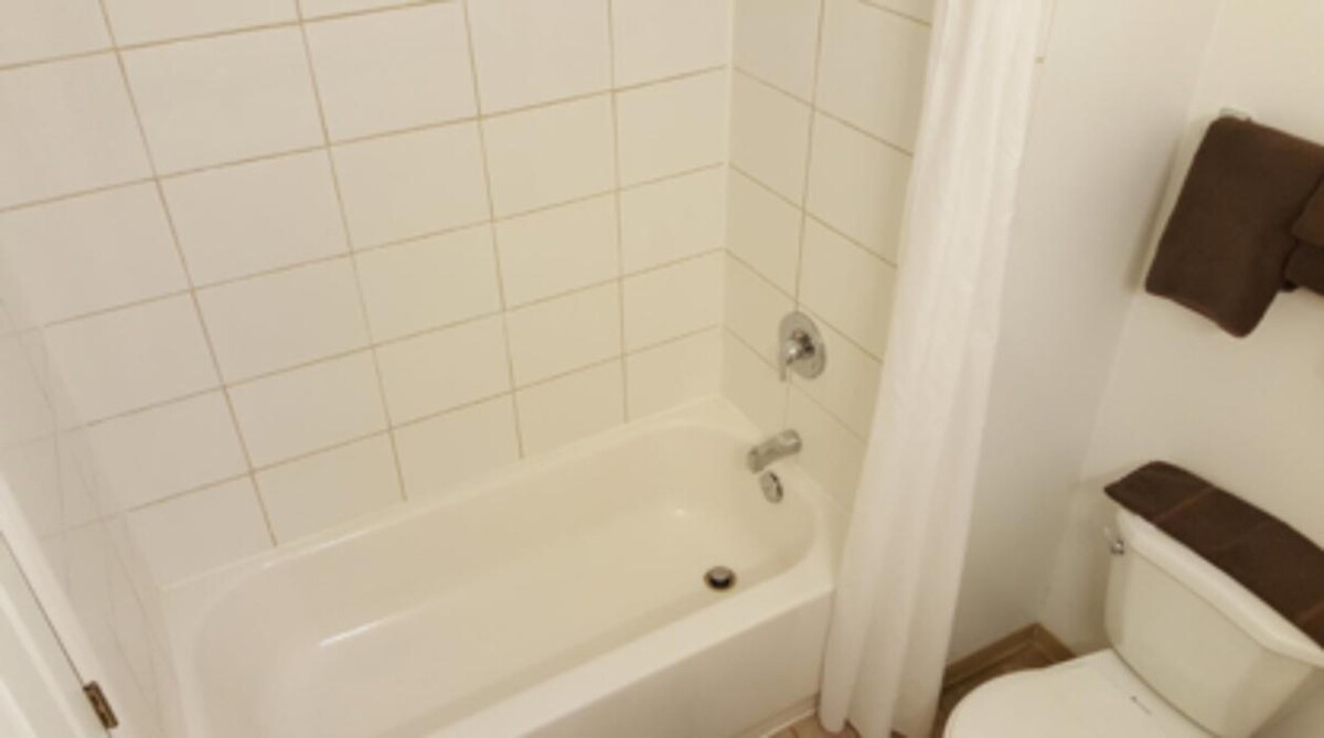 Images Boyle Motor Inn