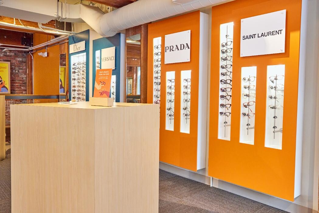 Images solis optics - Vancouver - Yaletown