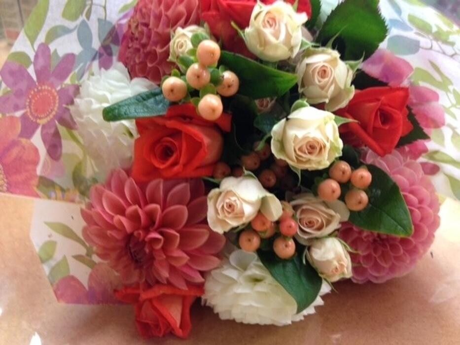 Images Oak Bay Flower Shop
