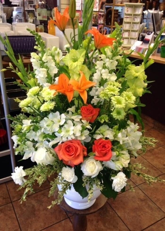 Images Oak Bay Flower Shop