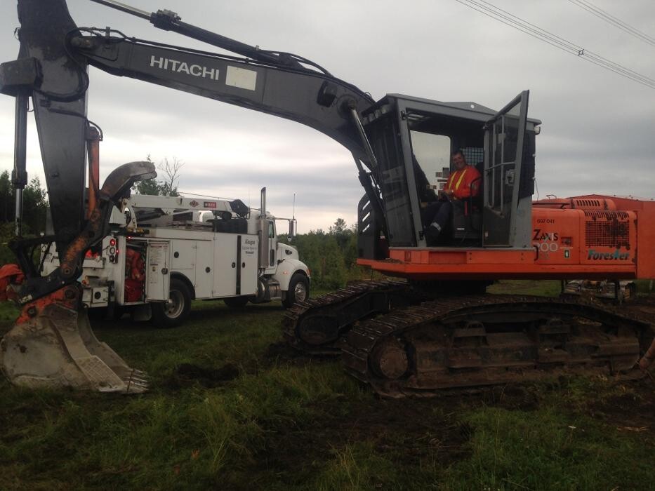 Images Kangas Equipment Repair Inc