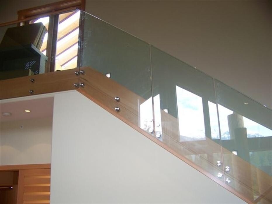 Images North Island Glass