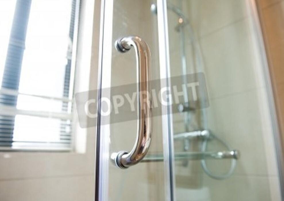 Images Supreme Glass & Shower Doors Ltd