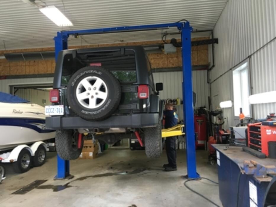Images Normandeau's Car Cleaning