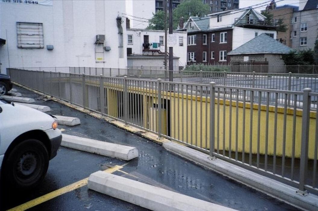 Images Great Lakes Aluminum Fencing & Railing