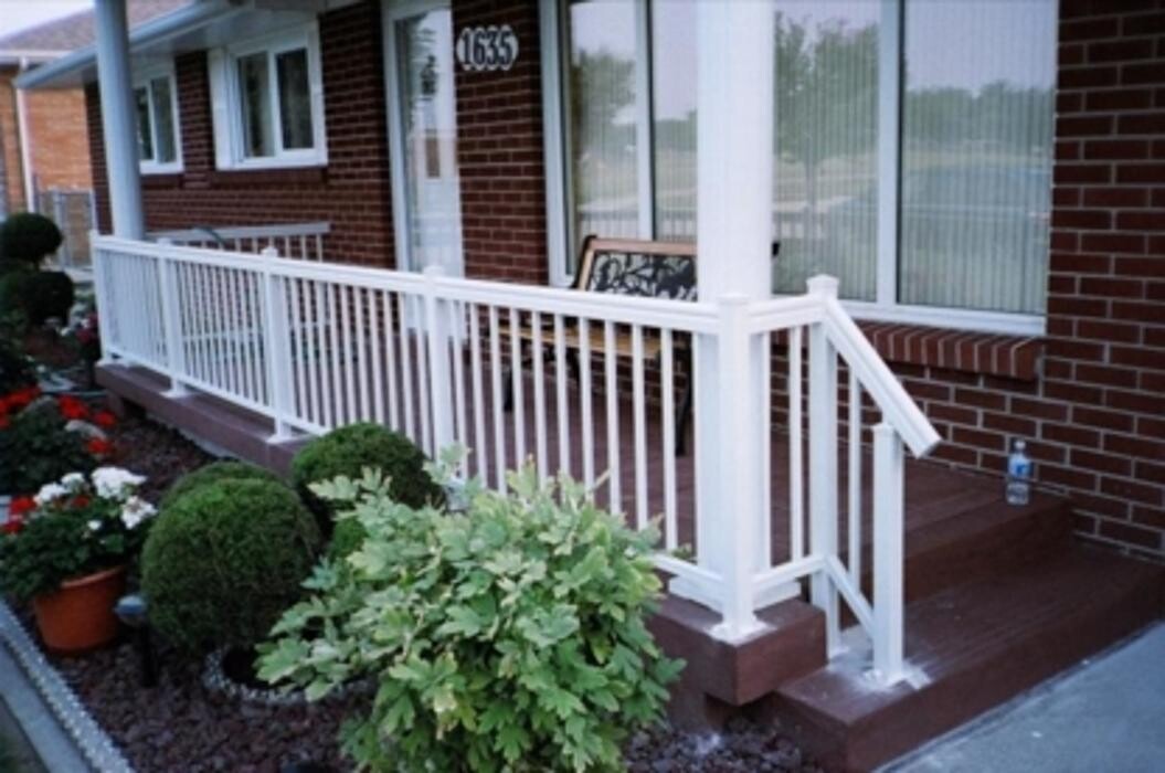 Images Great Lakes Aluminum Fencing & Railing