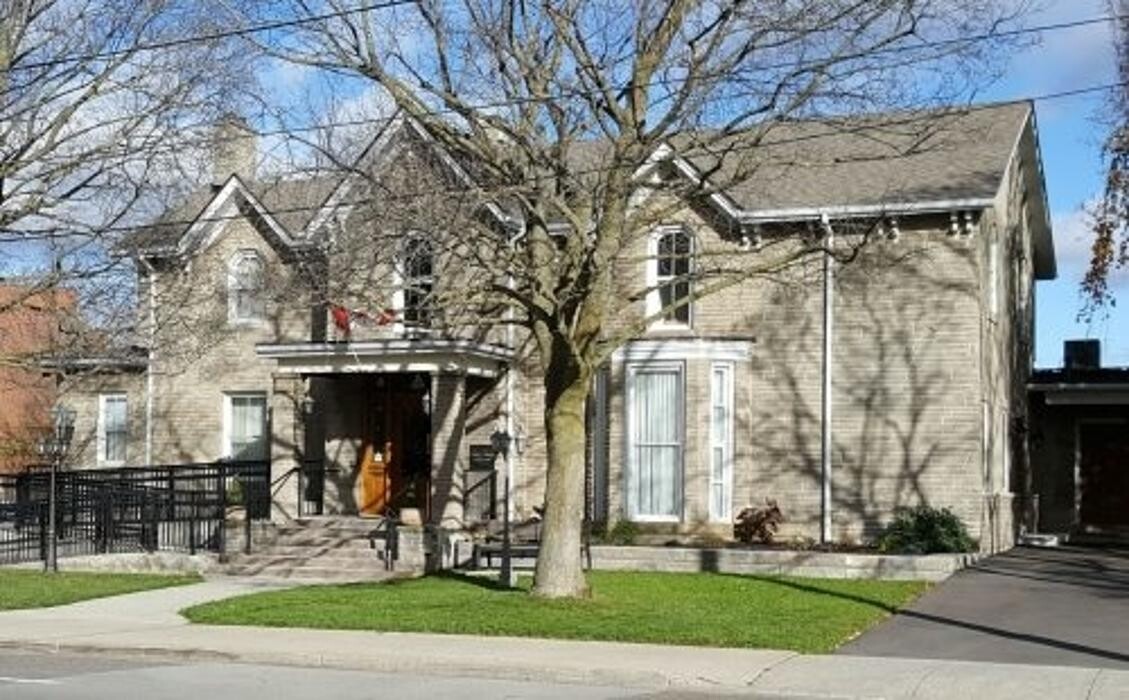 Images Turner Family Funeral Home Ltd.