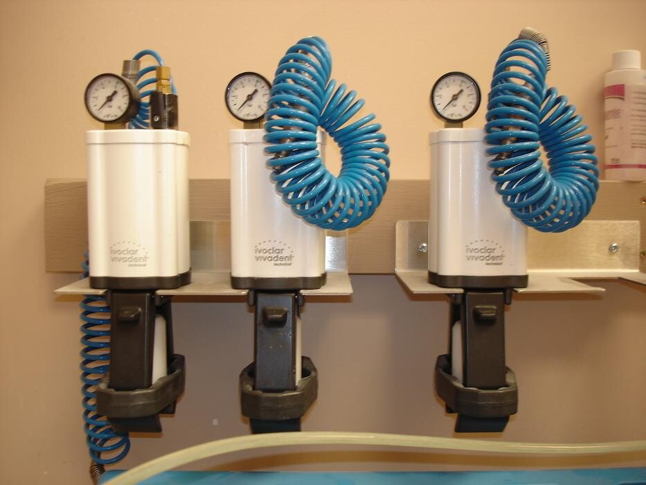 Images Medicine Hat Denture Clinic Inc