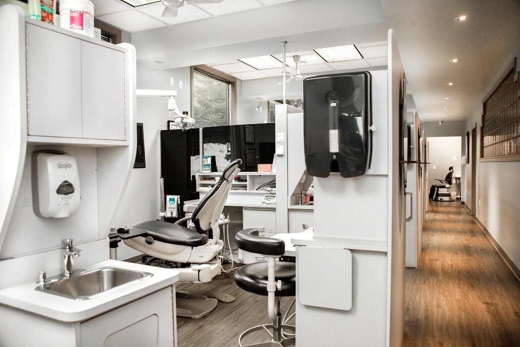 Images Exploits Valley Dental Office