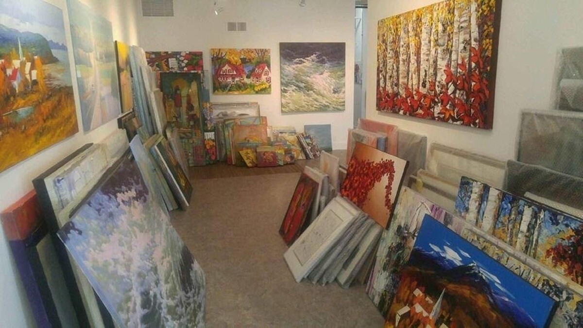 Images Artisan's Alley