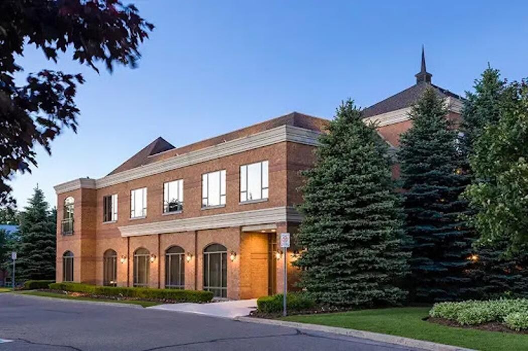 Images Chapel Ridge Funeral Home & Cremation Centre