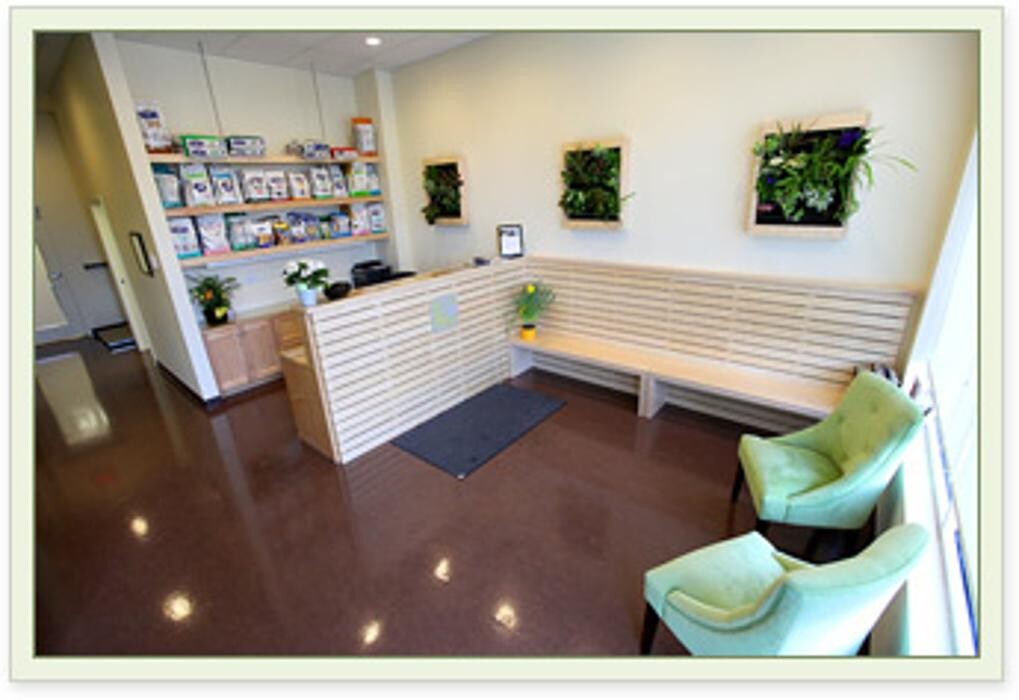 Images Aspen Springs Animal Hospital