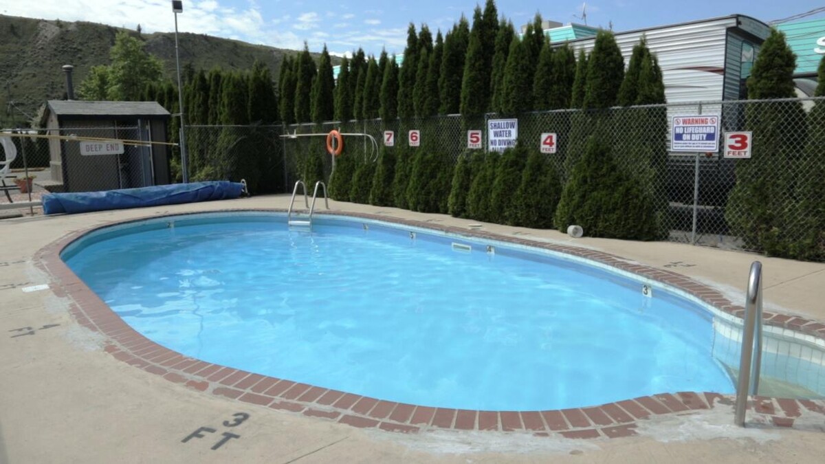 Images Super 8 Kamloops East