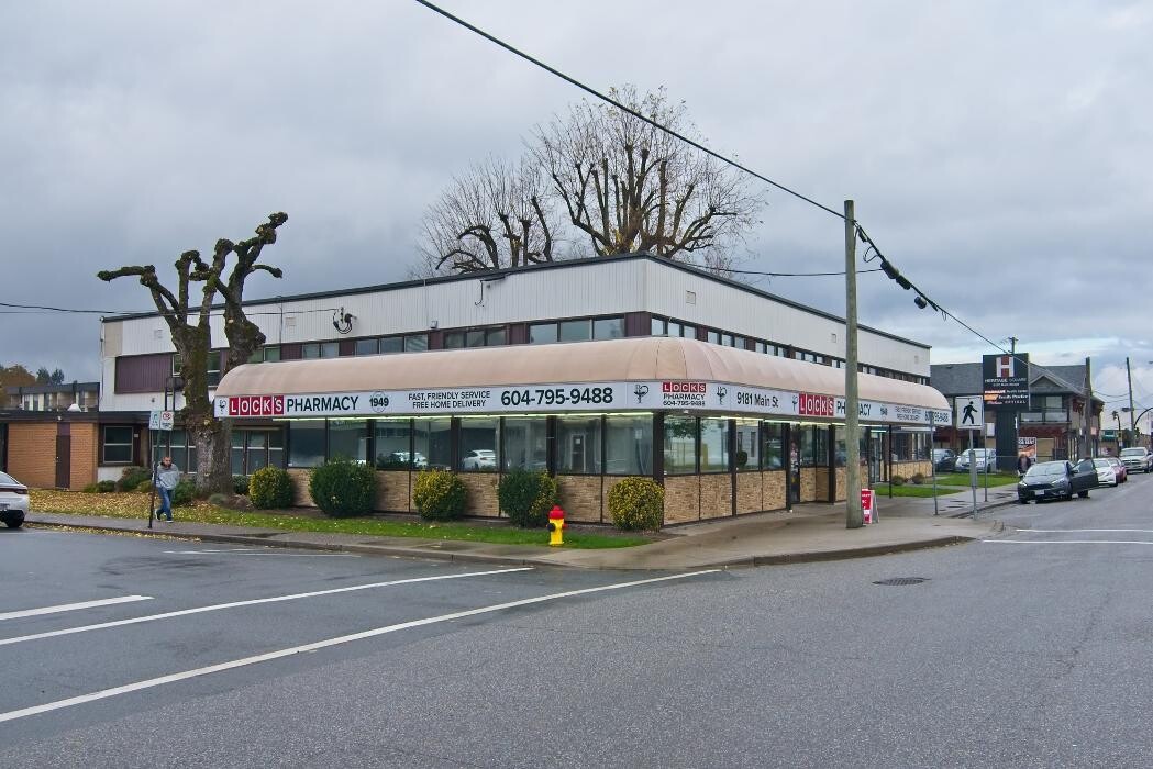 Images Lock's Pharmacy