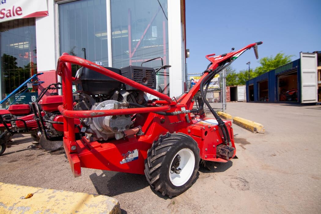 Images Robertson Rentals Inc