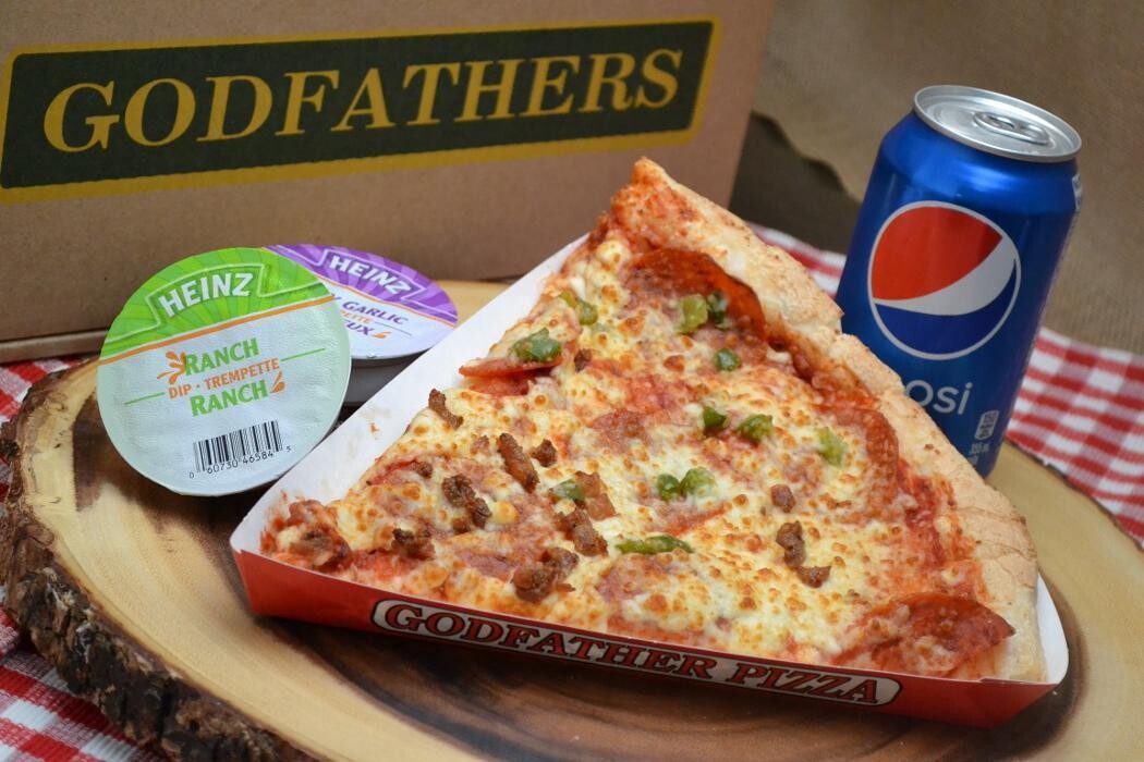 Images Godfathers Pizza - Fenelon Falls