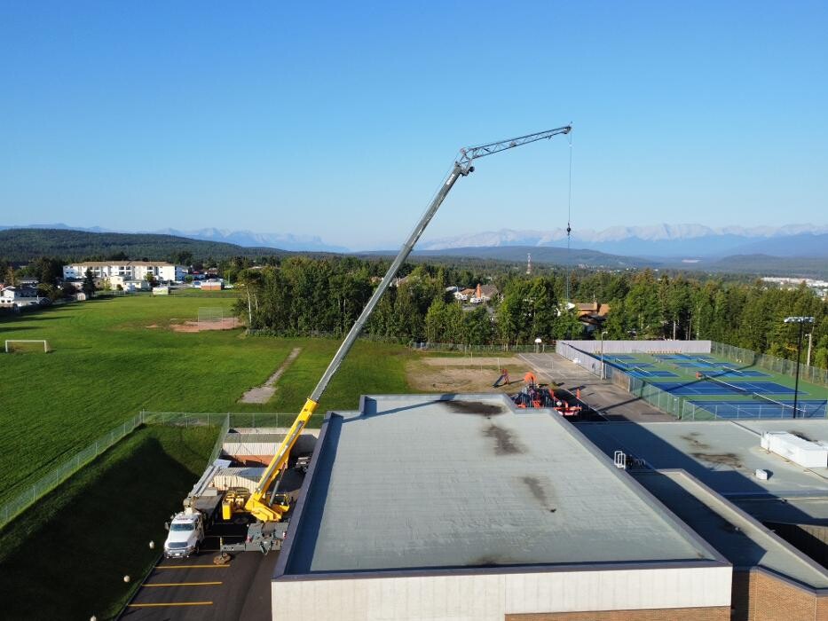 Images Hy-Line Crane & Picker Service