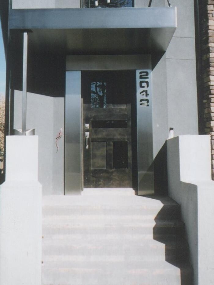 Images Custom Stainless & Sheet Metal