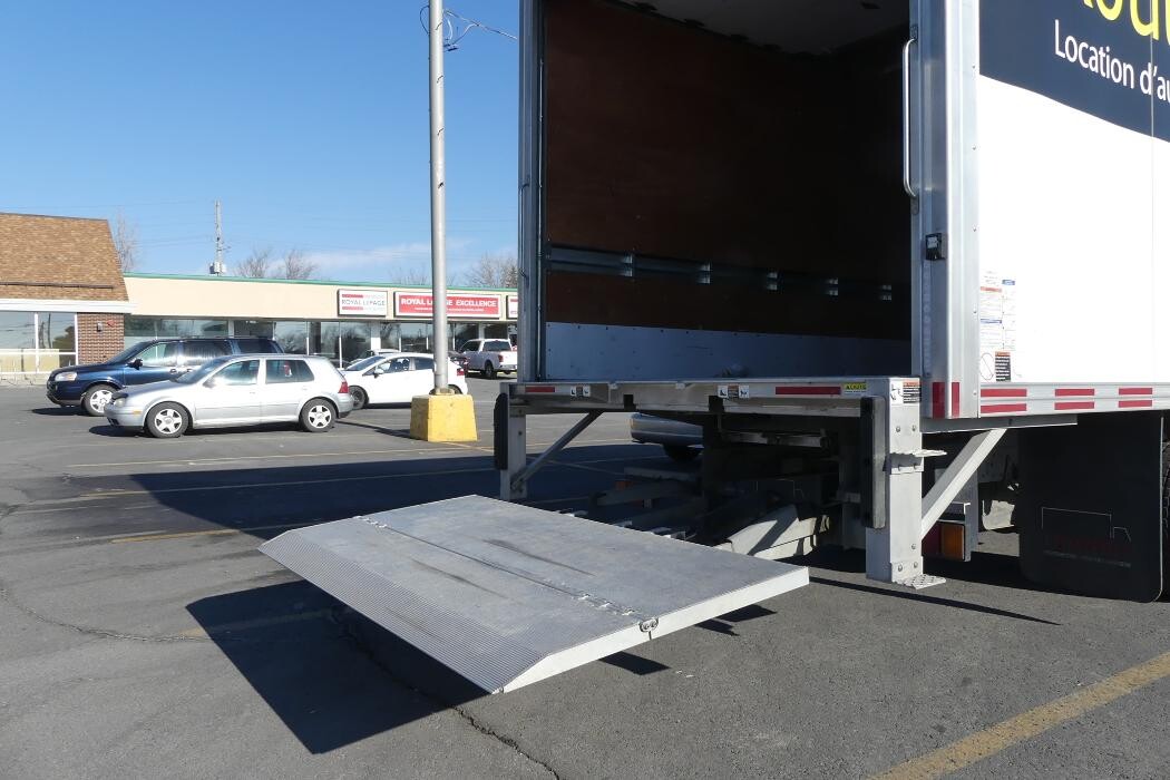 Images Bonne Route Location d'autos et camions