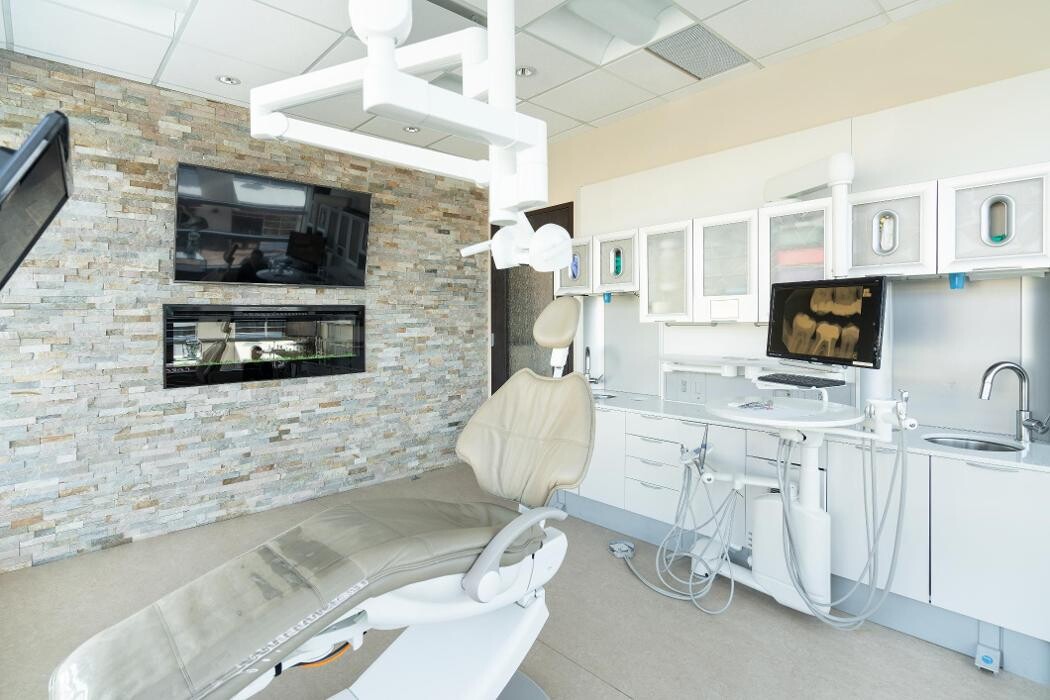 Images Kherani Dental at Aspen