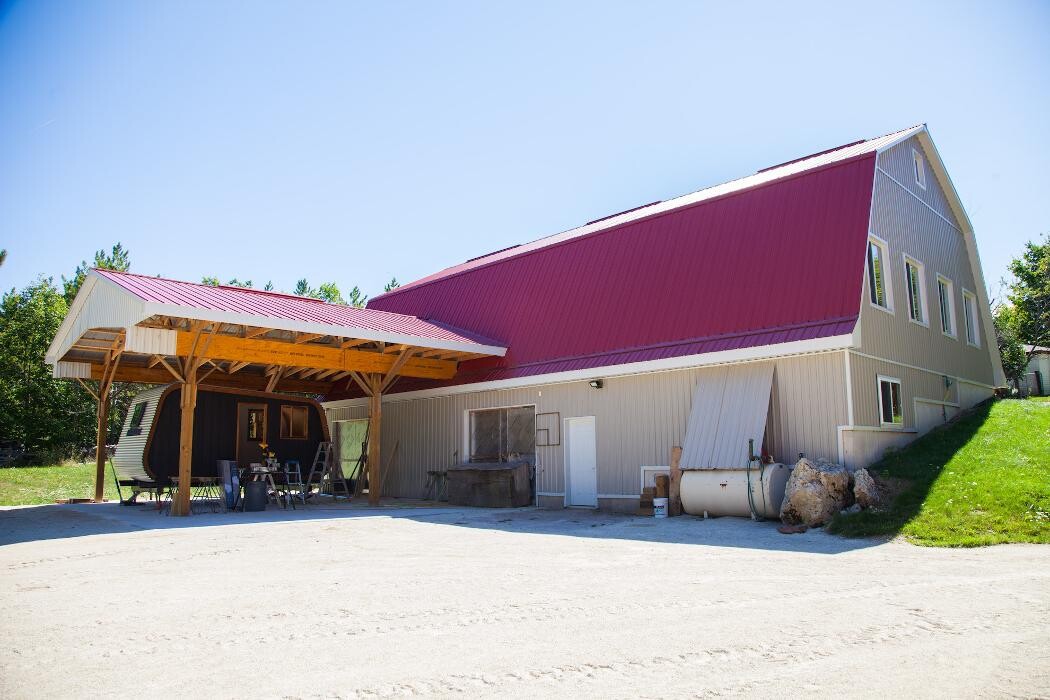 Images Highland Metal Products Inc