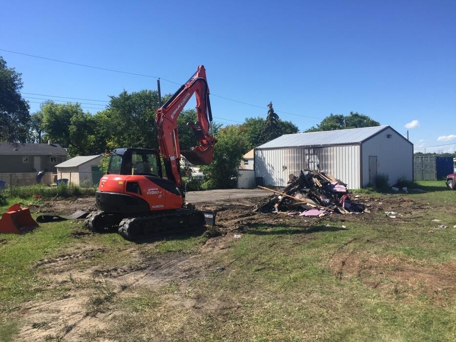 Images Reimche Excavating Ltd