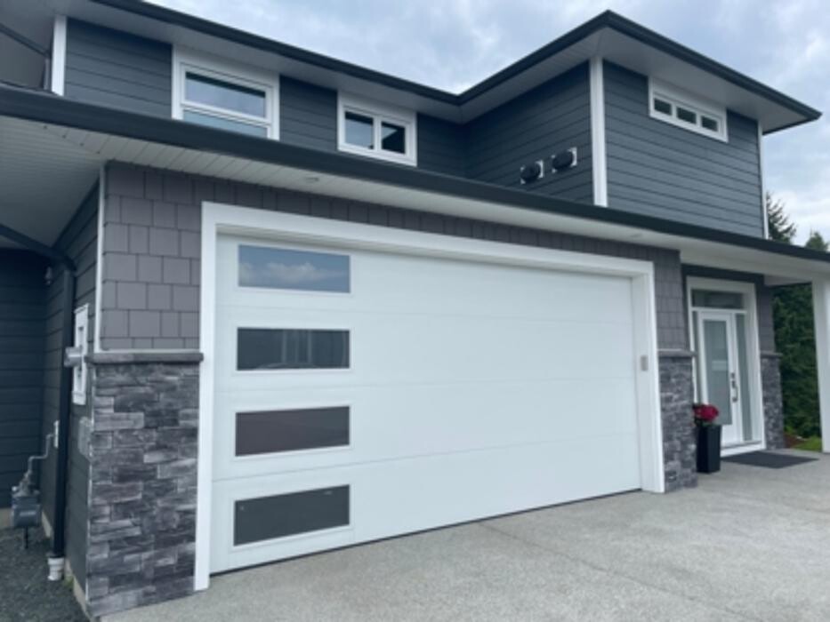 Images Ravenwood Exteriors