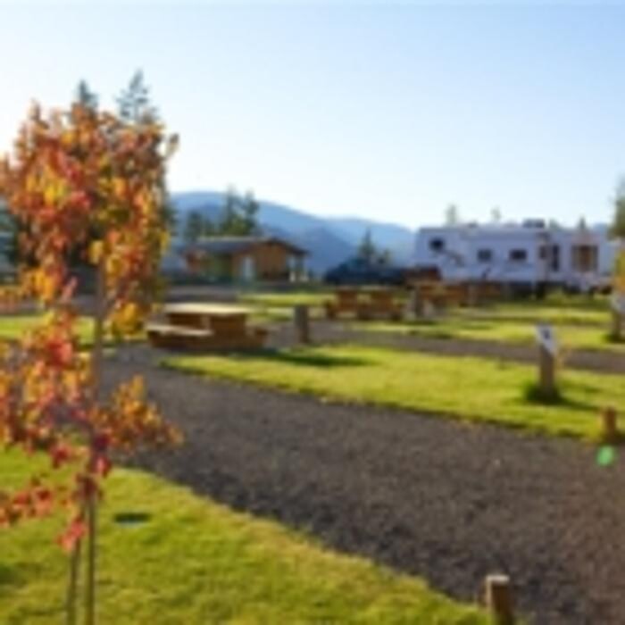 Images Chinook Cove Golf and RV