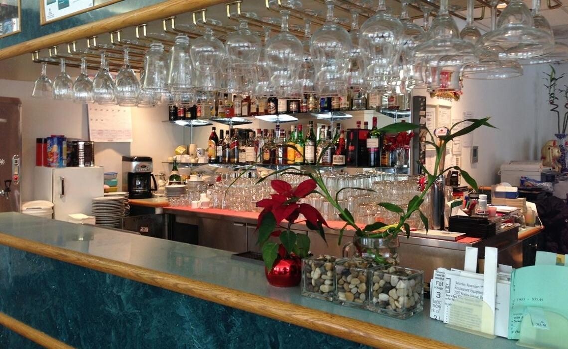Images Ladner Ming Restaurant