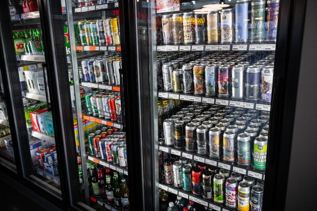 Images Mission Liquor Store